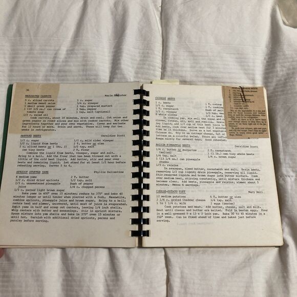 Favorite Recipes 1978 Cookbook Hendricks County Garden Club Indiana - Picture 7 of 12